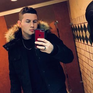 Meet your Posher, Matthew